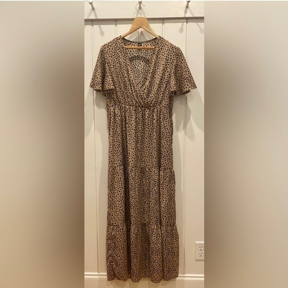 SHEIN Mulvari Plus Allover Print Butterfly Sleeve Ruffle Hem Dress Khaki‎ Color - Picture 3 of 5